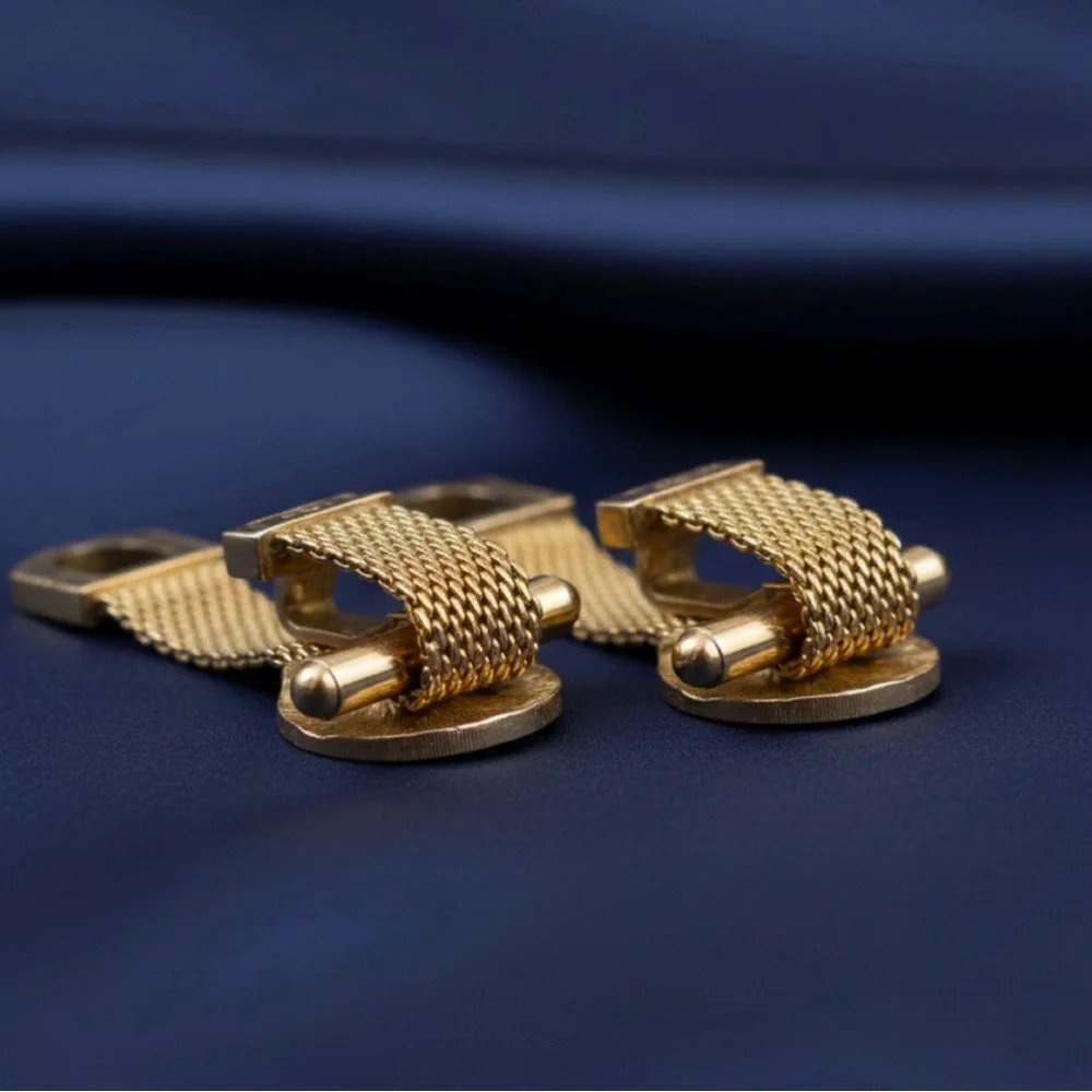 Vintage Mesh Wrap Cufflinks Brown Acrylic Cabochon, gold tone mesh